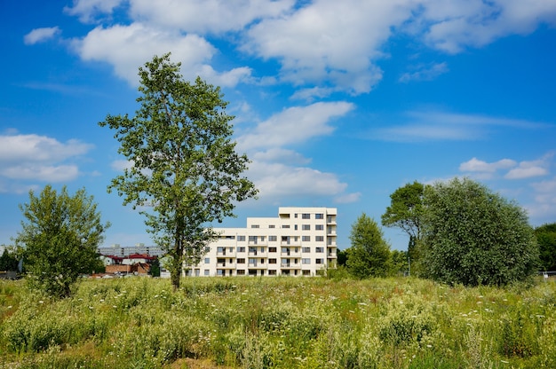Sunny Meadows Residence: Eficiență și fiabilitate în soluțiile sanitare pentru un complex modern